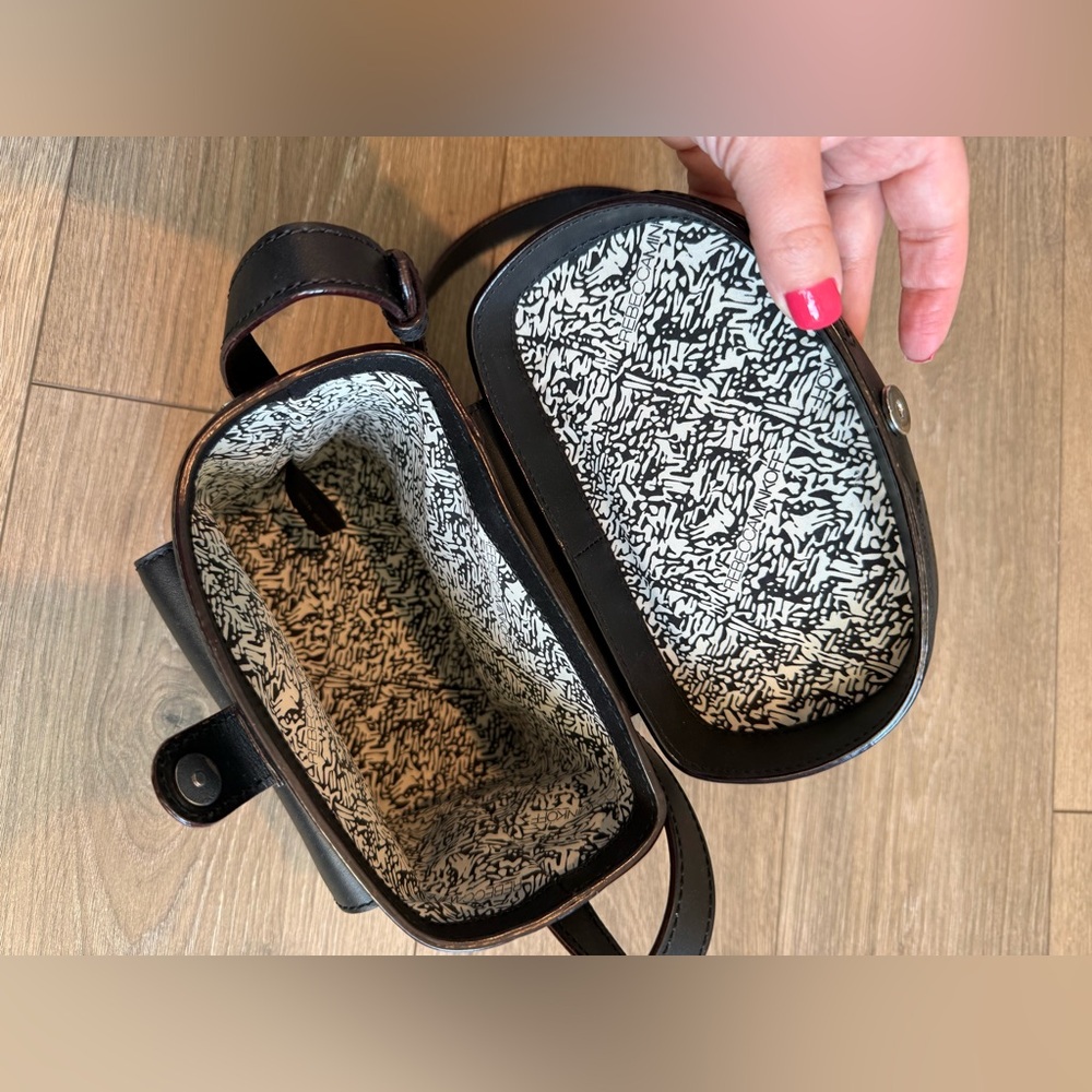 Rebecca Minkoff Craig Black Leather Camera Bag - Picture 9 of 16
